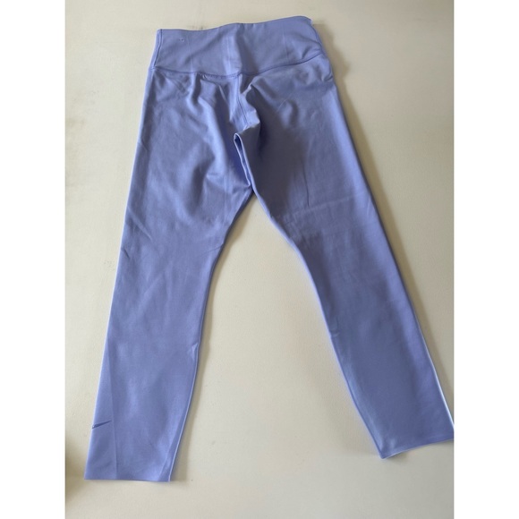 NWOT | Nike Training luxe one tight cropped leggings in lilac - Picture 9 of 12